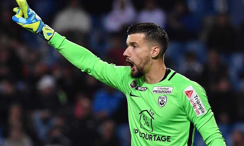 F9763AC0-1100-4134-A9E6-EB2D17E07C8F