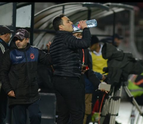 AFCAE5CF-72DC-4B7A-B702-2803FD706336