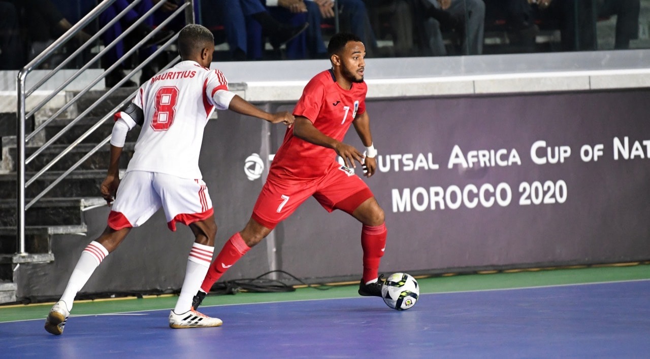 DCED780A-6651-4018-9024-D8D8DEA22FF1