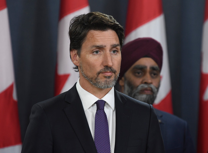 E8C357E6-3077-4541-B624-41B92B65D9C2