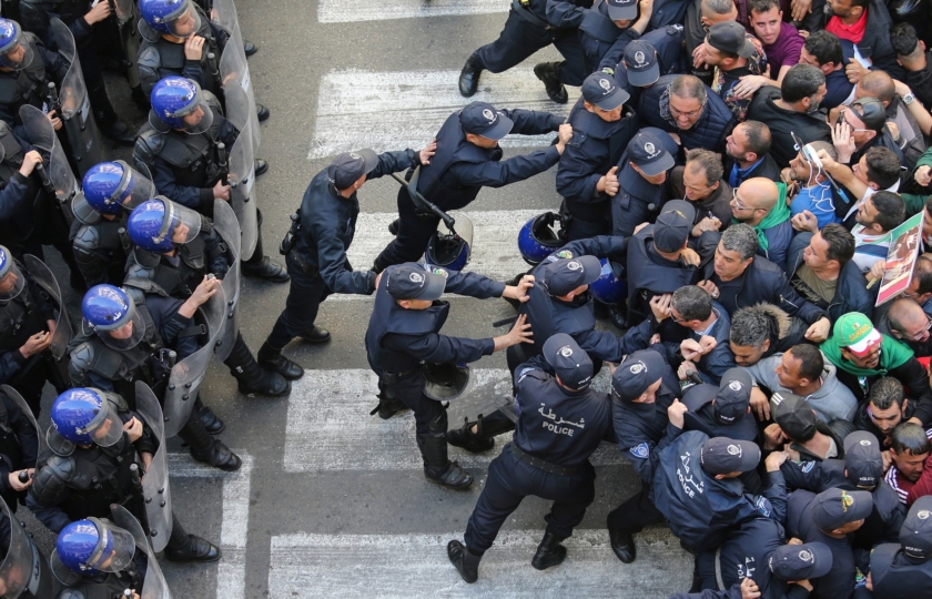 مسيرة الجزائر