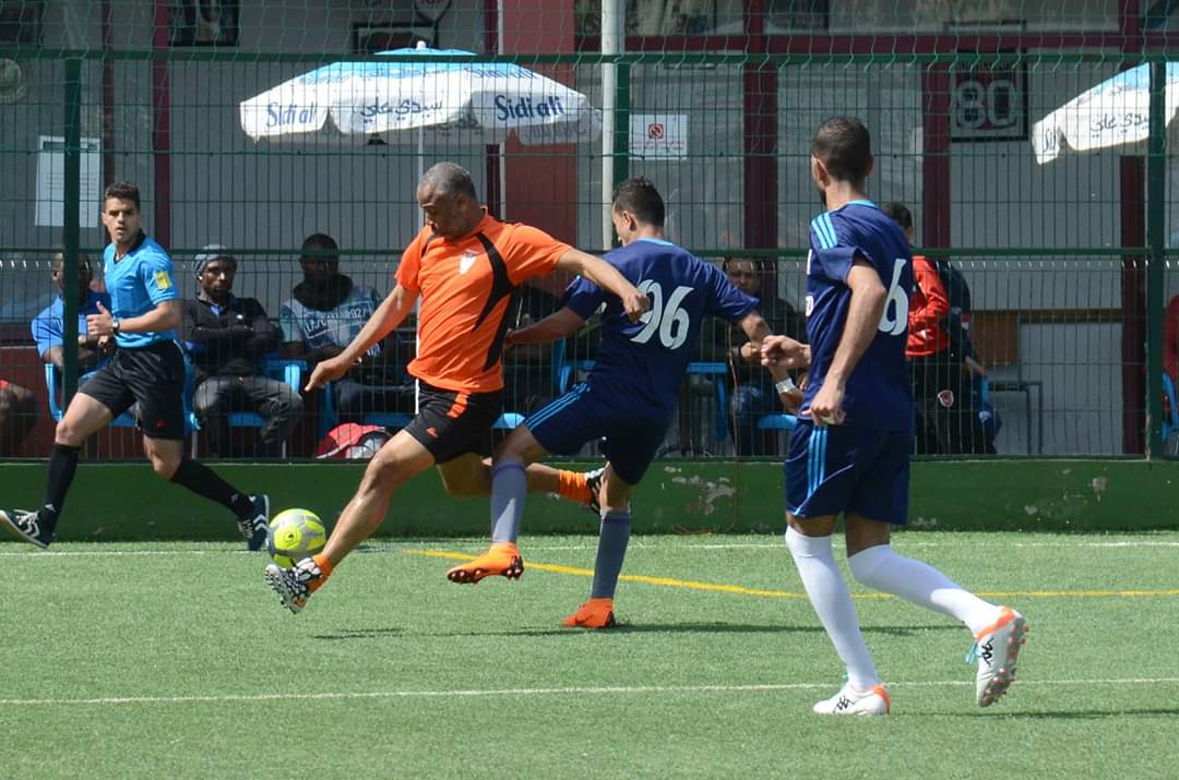 ABB54222-84F0-4CA9-B1F4-B8CA6F12C017