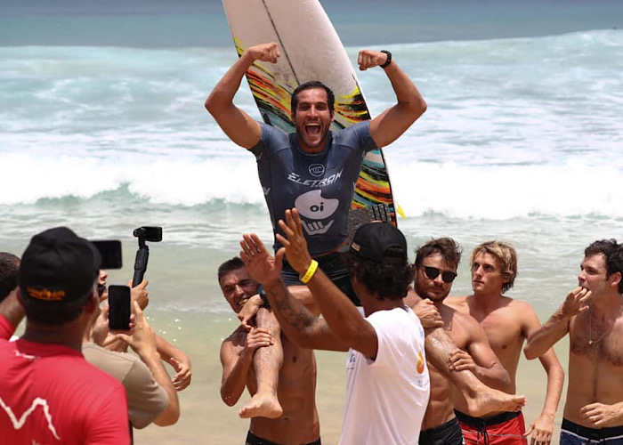 E0B75523-A40C-4841-89F9-DDCC3F704AE2