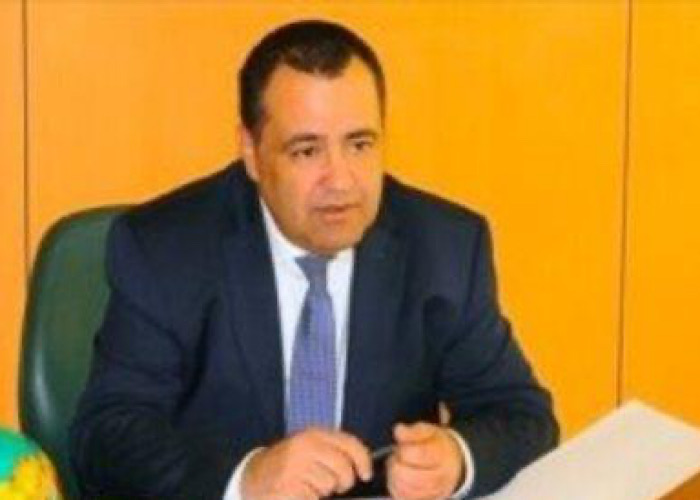 64C4760F-3428-4BFD-9E49-63A1D6E4DEA2