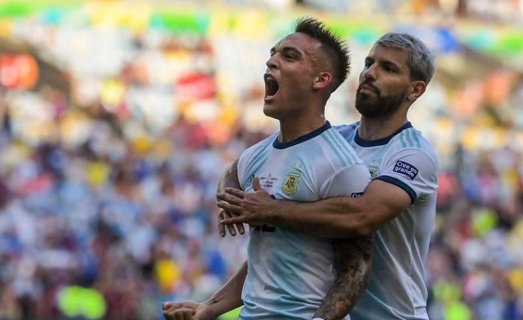 67DC386A-7F32-4EF2-BEE6-9CE2DA62B8ED