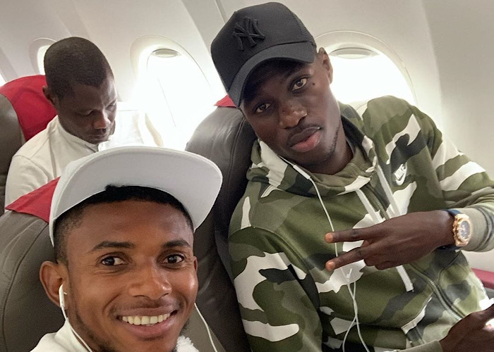 9DFCC8DE-38A9-48E8-A0A8-E80EA82DF365