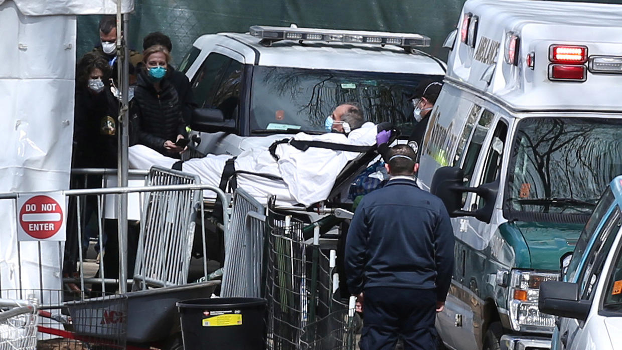 w1240-p16x9-2020-04-01T214710Z_1154257494_HP1EG411J8128_RTRMADP_3_HEALTH-CORONAVIRUS-USA-NEW-YORK