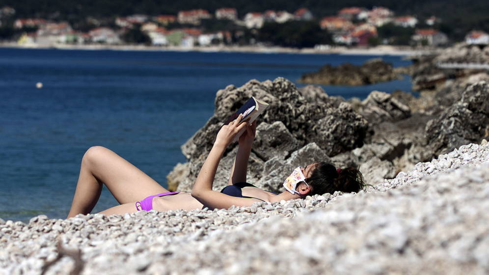 europa-central-muestra-la-solucion-a-espana-pasillos-corona-para-salvar-el-turismo