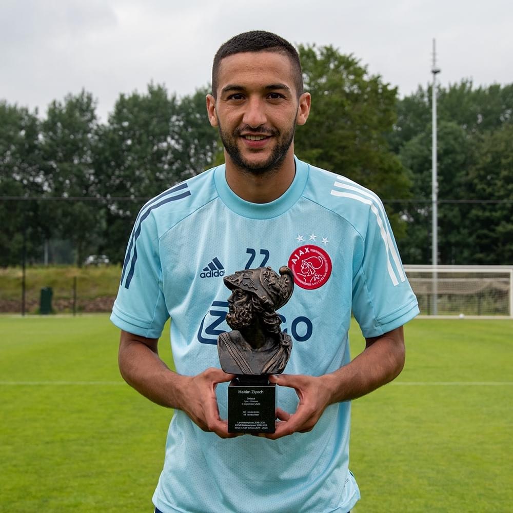 E4B4E025-3D7E-4A3B-A434-8E987D056327