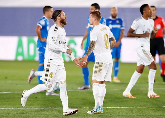 C4B8F25A-9FAE-4036-8D19-10B8549C0385