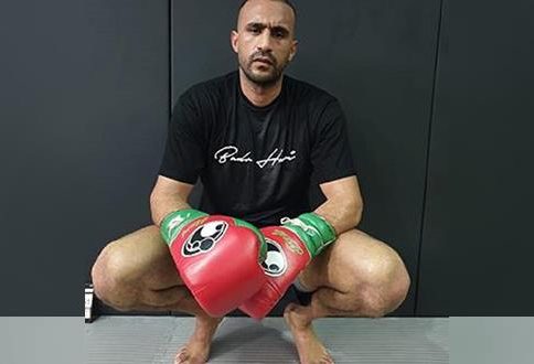 B0FCDCD5-CCED-40FD-BC38-D20AFA8CB13A