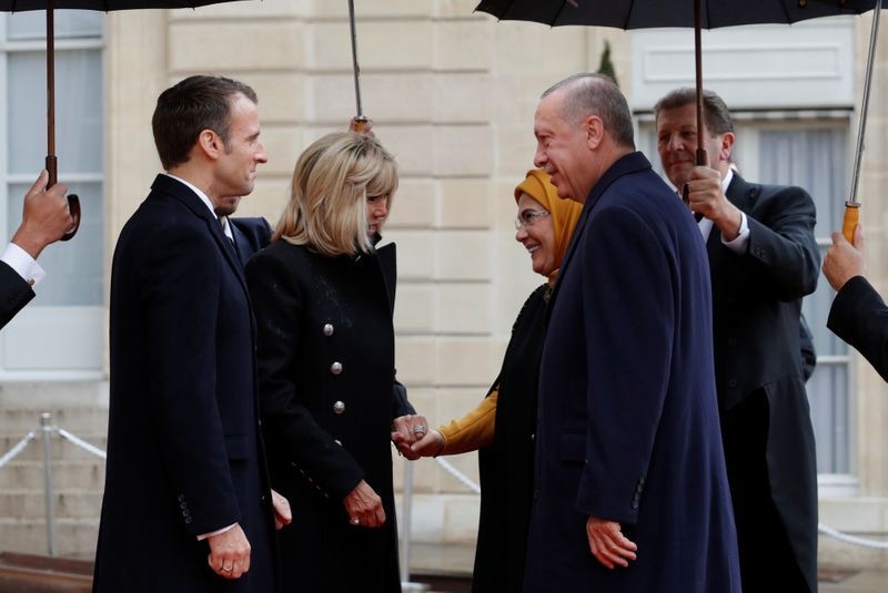 15E1CD48-850E-46BA-954F-73C19D55CAC0