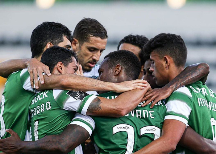 5B505A72-8A49-49D7-918D-4B2622DAD229