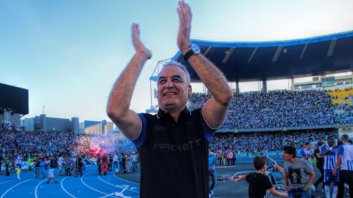 6A7B6EEF-8026-4012-824E-29DE650877CE