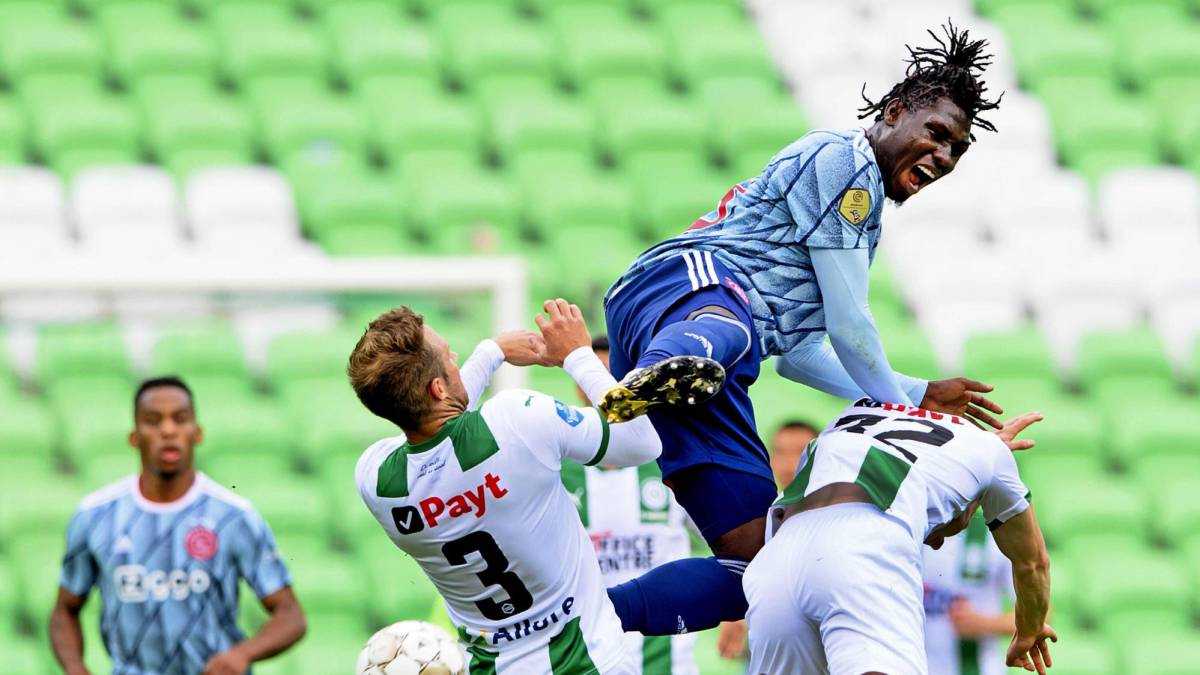 76996BE4-EAB9-4EE2-BEA0-F19762B3B781