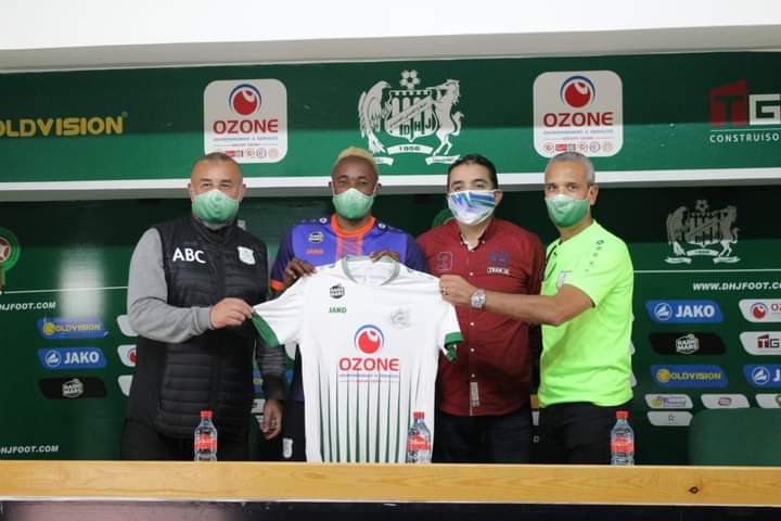 81140A70-23B4-4312-BB2D-379253311AED