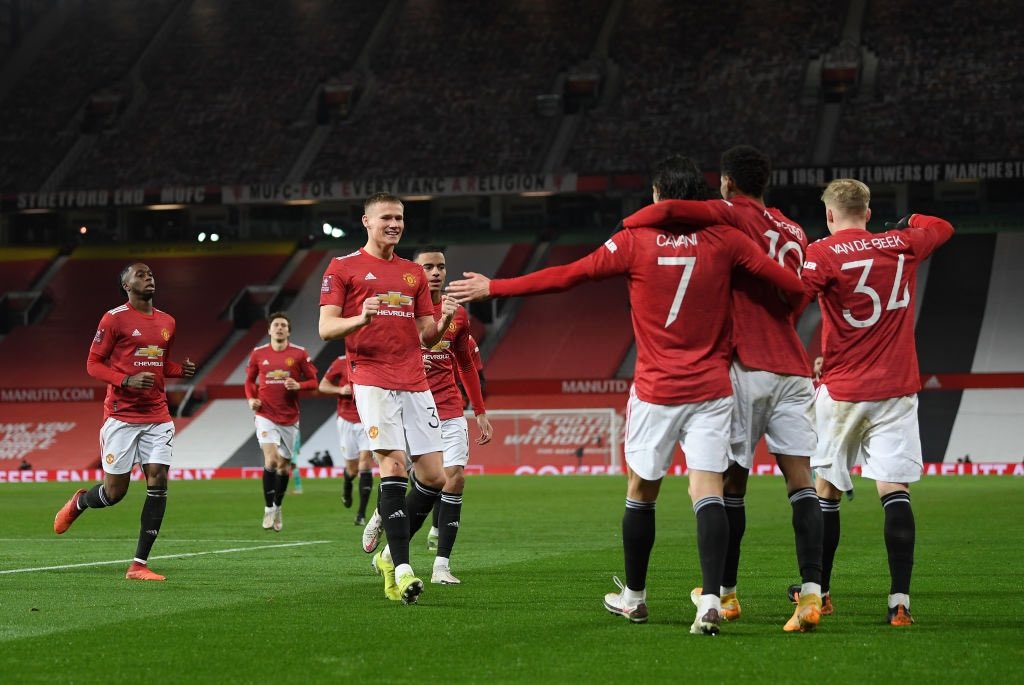 4B3DC8C1-CBCF-47A8-B99A-4EC3C1B7CB03