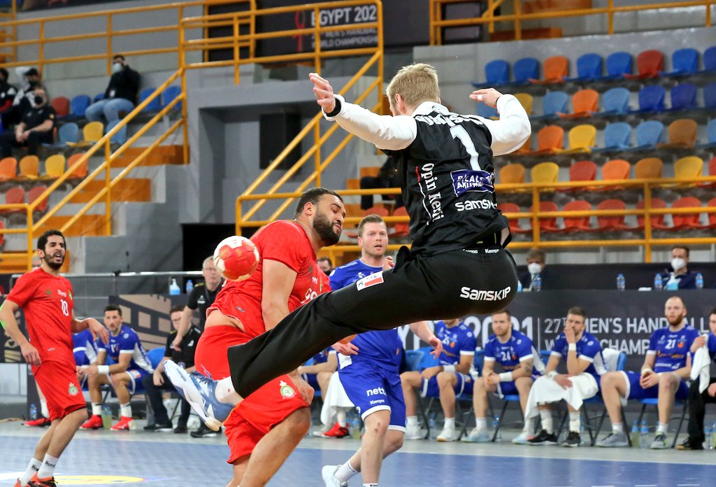 6F9180FF-B343-4E4D-9ACD-1DA2A054C3DA