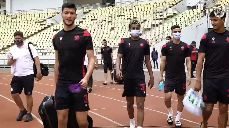 00BA2D8B-26EC-48EC-AE62-9BABCECCCB85