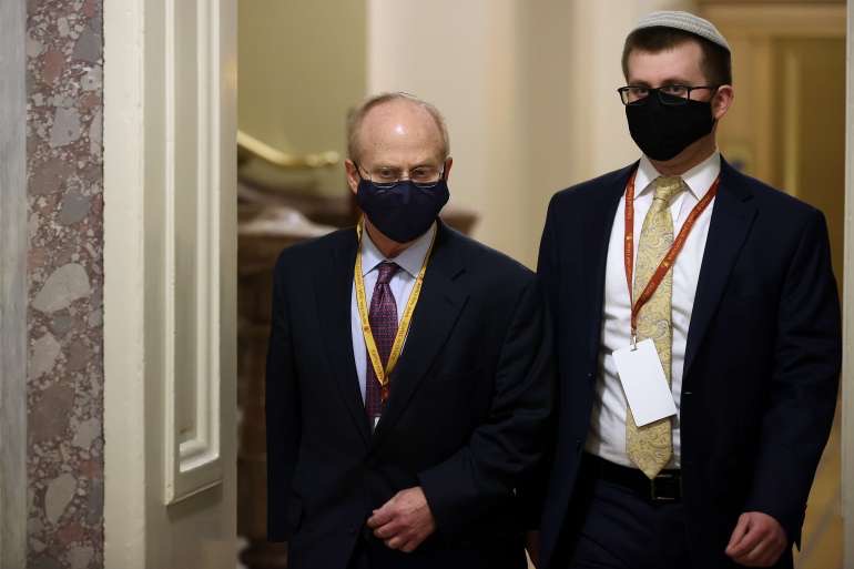 43D8E0C8-533C-4DDA-92AC-3D5E585A4C64