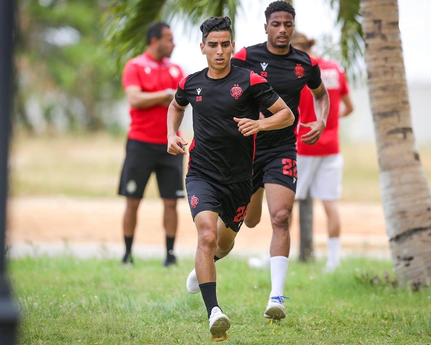 7D9D30B2-AD68-49E9-82D4-A84B209E15AC