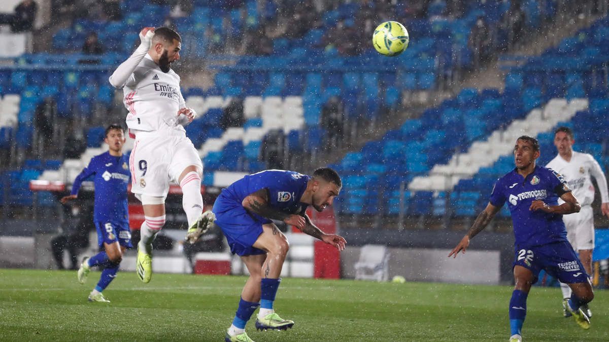 C5684517-9280-4B67-ACD5-35BCDAEEA22E