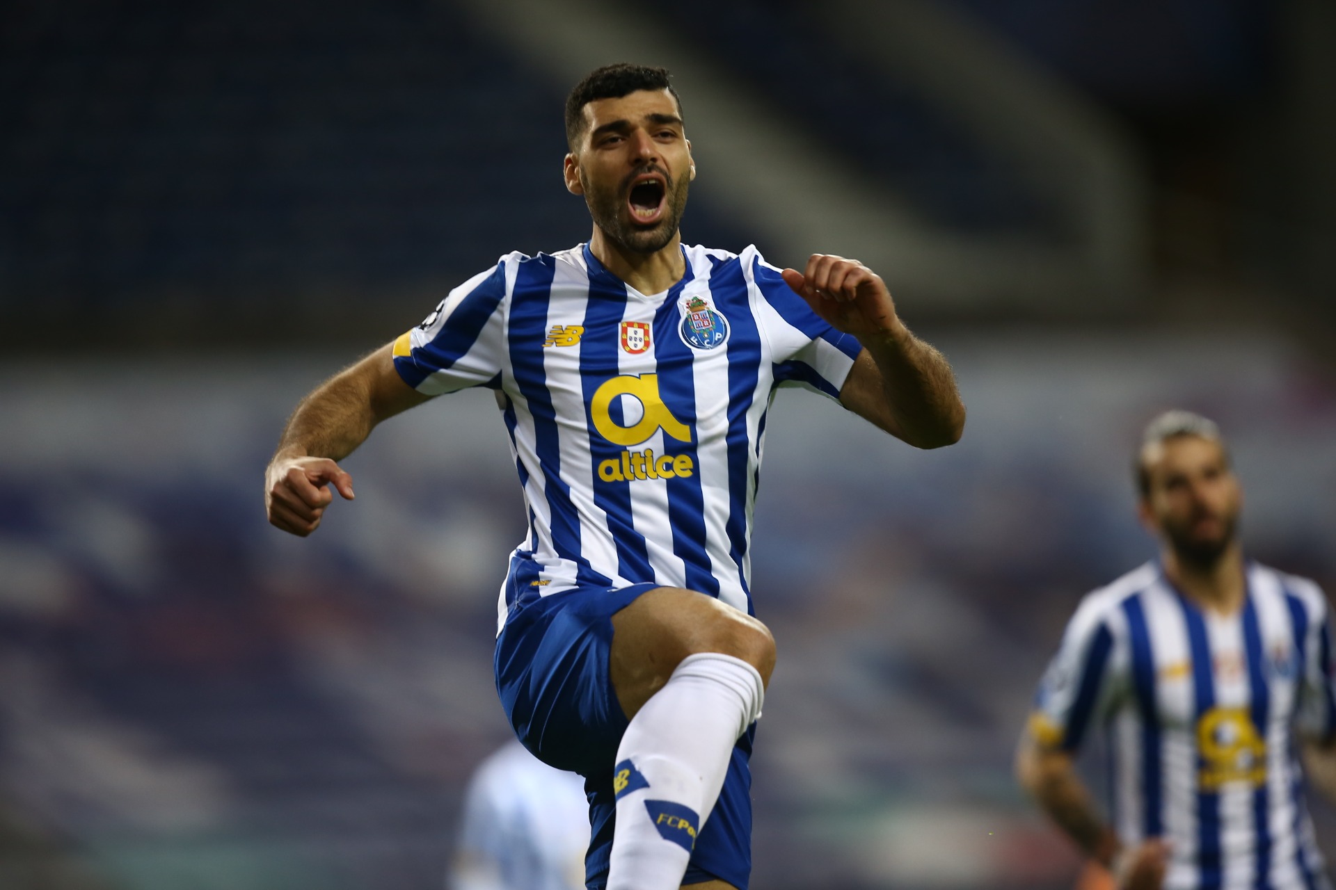 CC179297-25F4-44F4-9205-F8DD3FF3FC1D