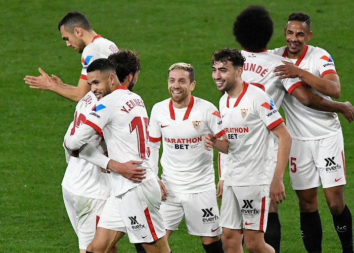 E8DFFC8D-4C62-40BF-B39D-CB665EE9DB63