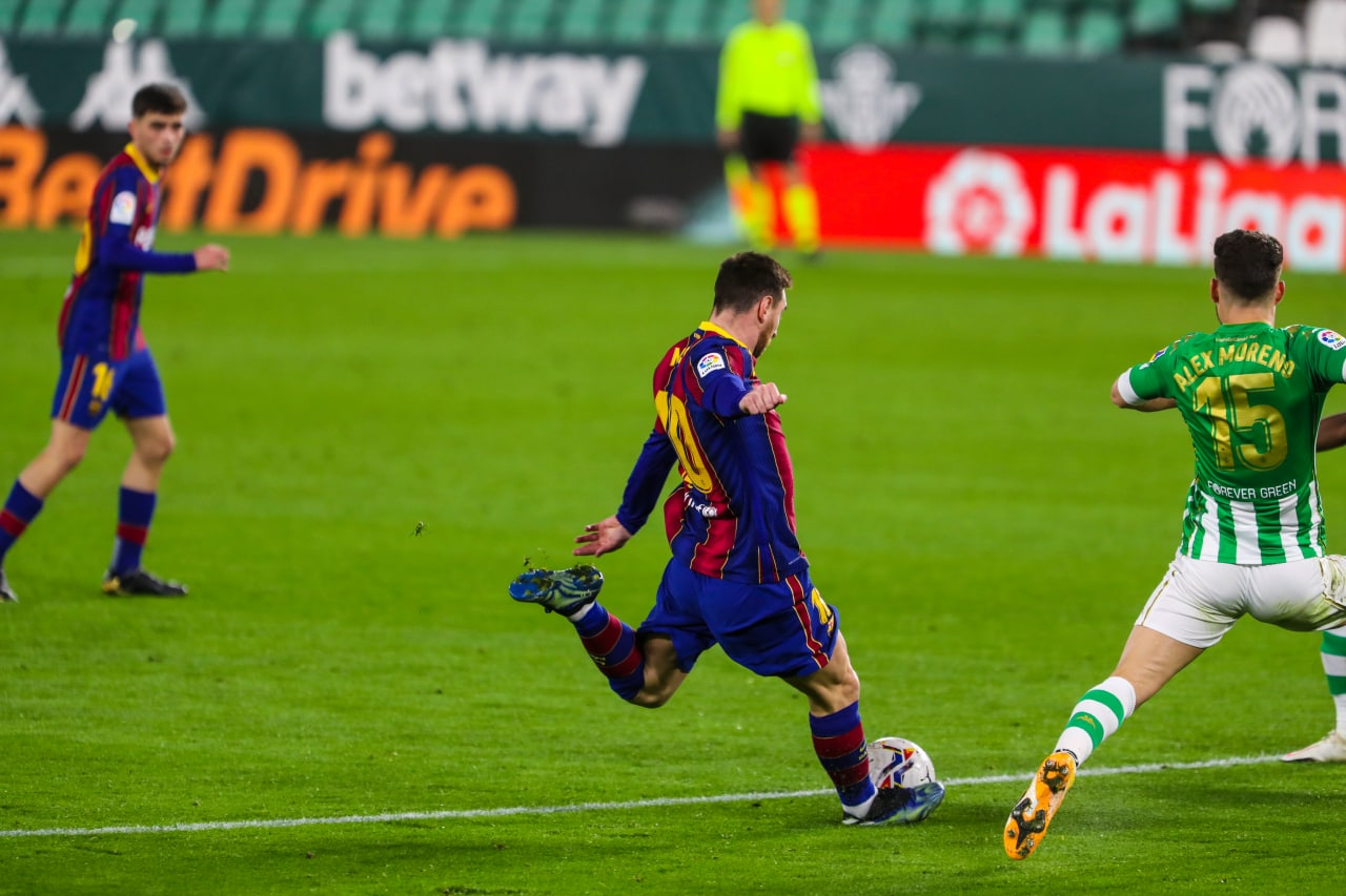 EC6F2191-4815-44C9-B346-30F5CF2415C3