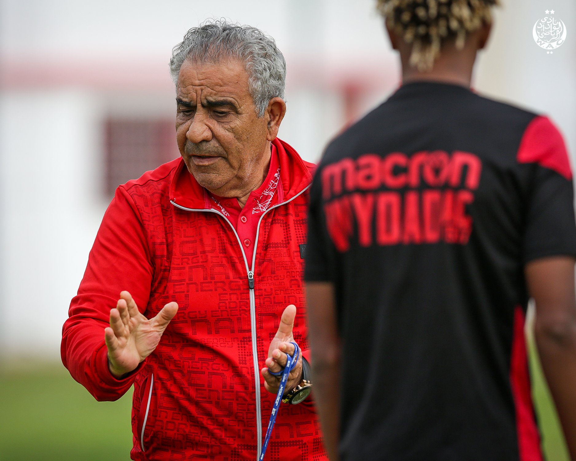 EFB1D1BB-C850-44B9-9F3C-525C32D86EC4