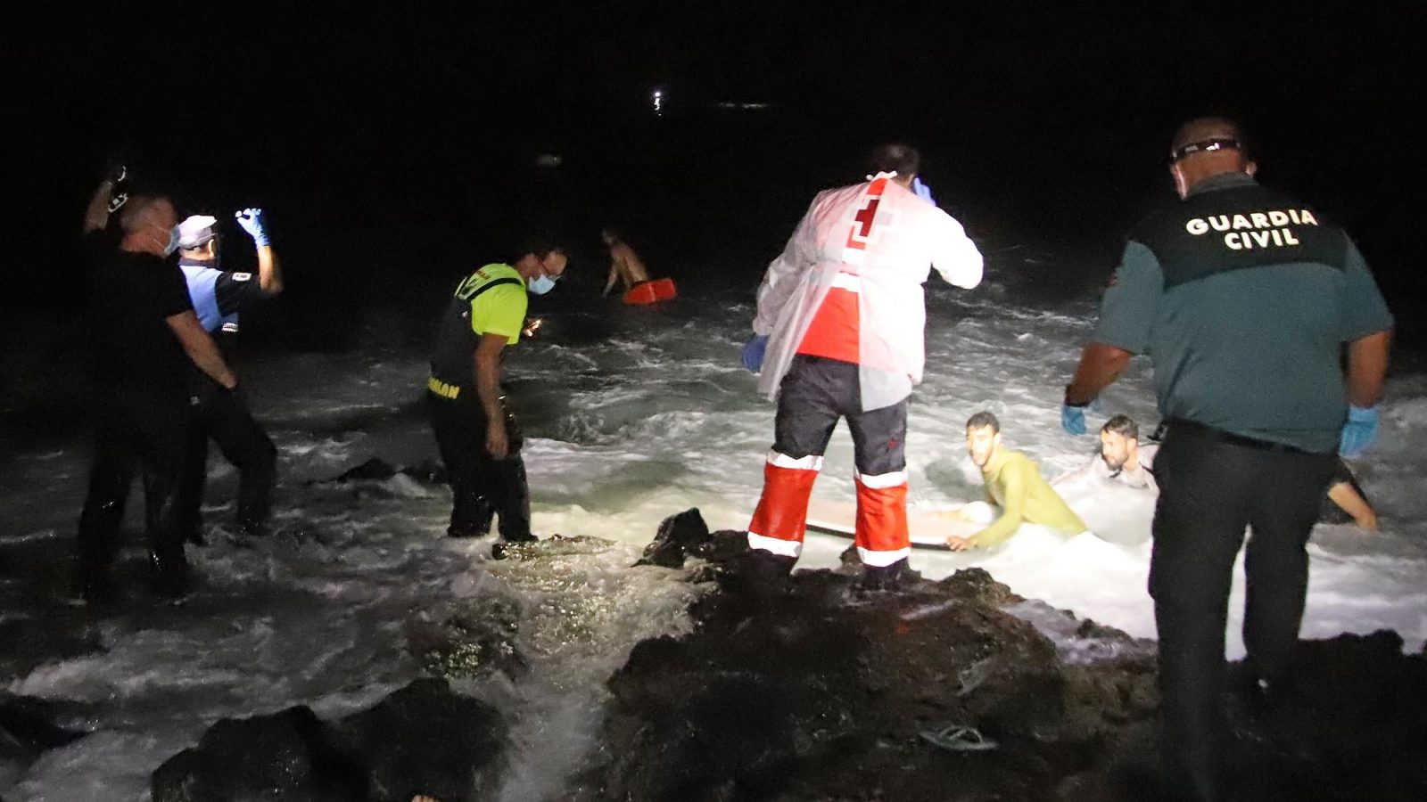 rescate-patera-en-orzola-6-sergio-foto-1-1600x900