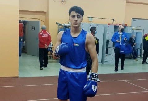 424D68F1-0B85-47EC-85F6-DC6BC76B7DFC