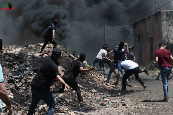 4D12892C-8FA4-4F1A-B457-D9B7F48CABE9