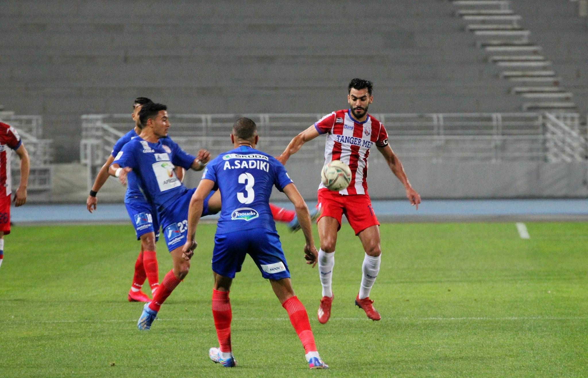 69D6816A-B30B-48FD-AA41-57D5D39AAAA1