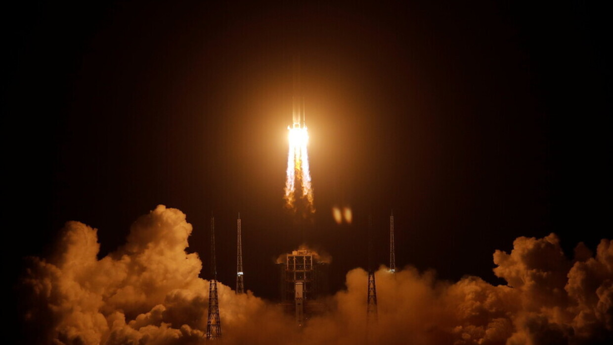 7CD0B53F-872A-4B02-BE93-D21956375551