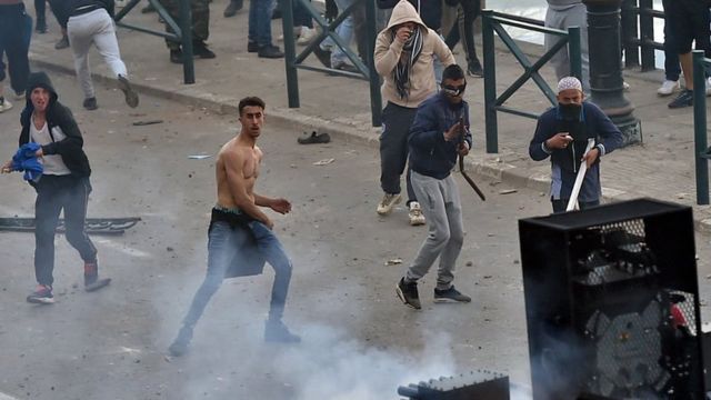 _105894615_0d7911aa-fa69-444e-a863-e16ec1cec959