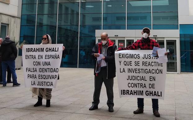 21B2DC13-F4CB-4D1F-B2BD-2CF67A75768F