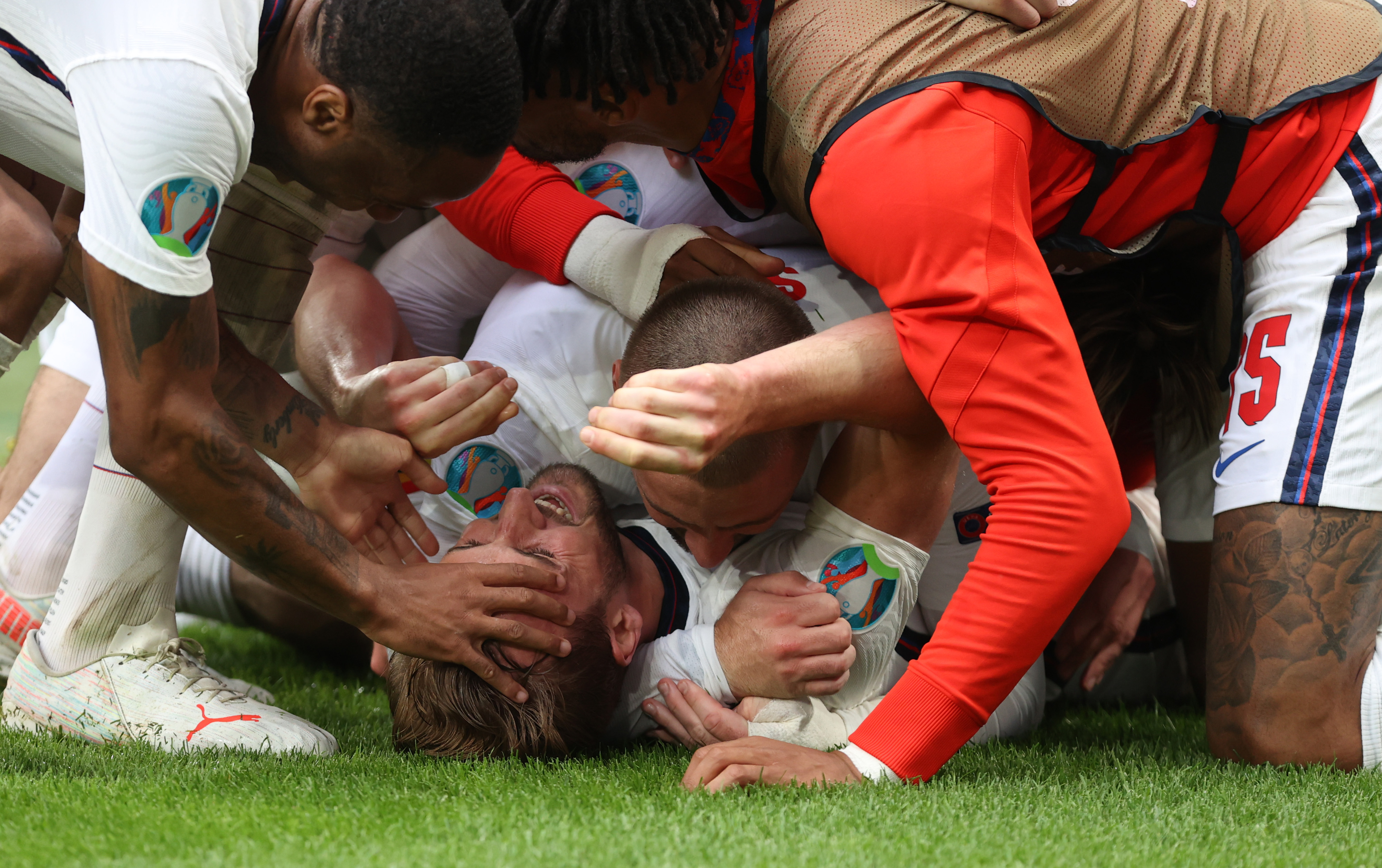 2911051C-A142-4545-B943-024C6BB70111