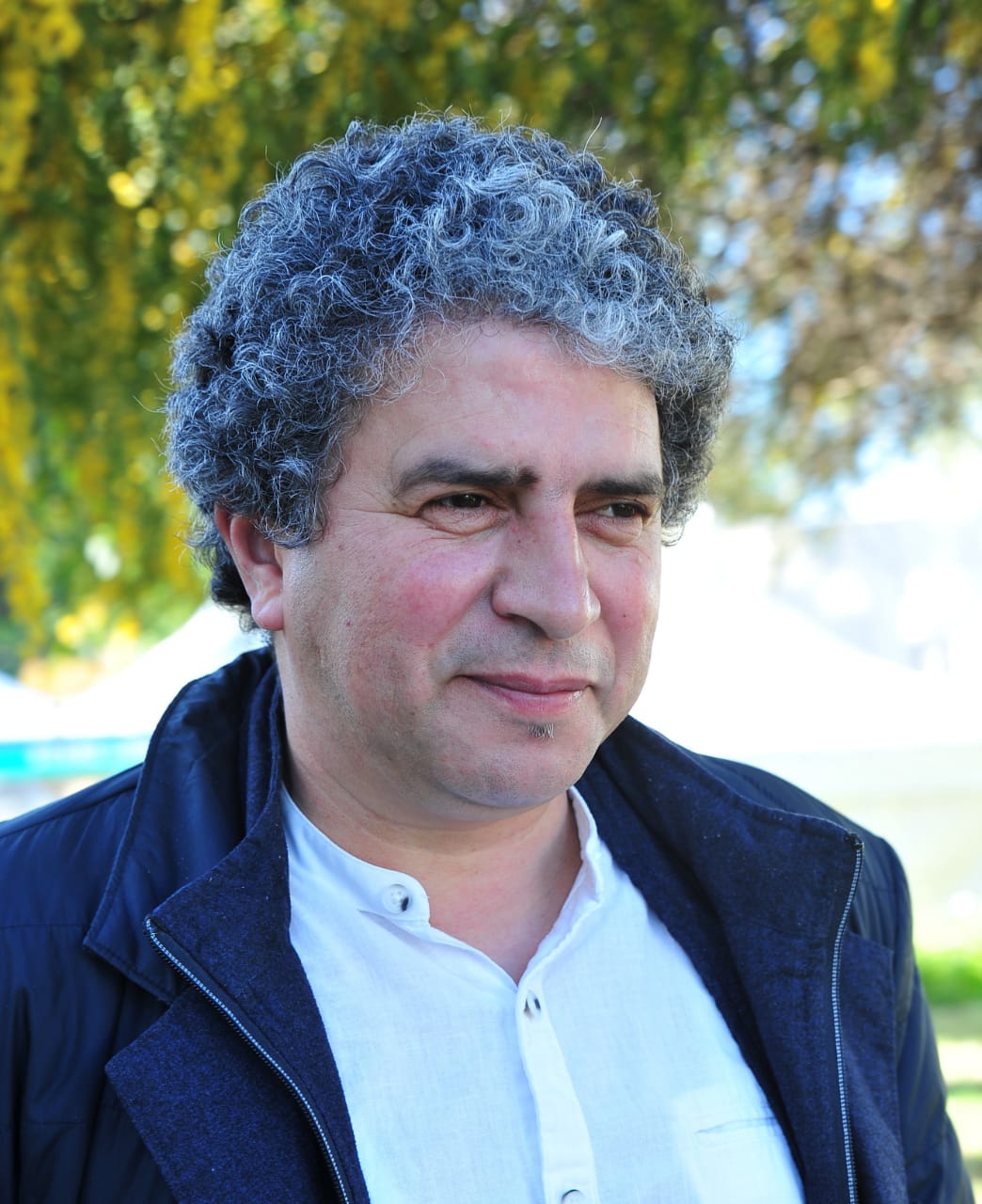 EC121498-A0F1-498E-92BB-7094D3135663