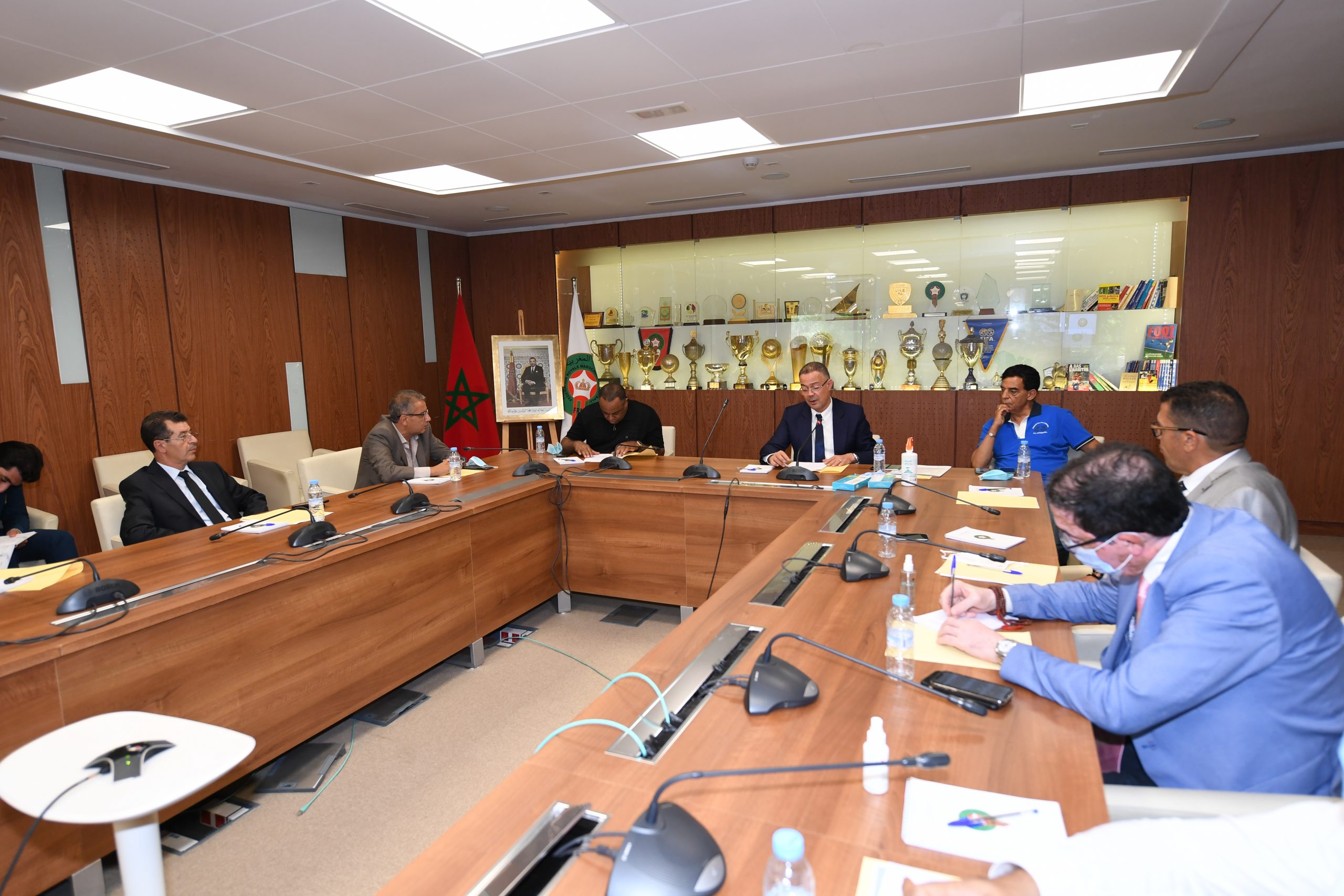 5466B949-B55A-4E47-8B18-ACE6089A72B1