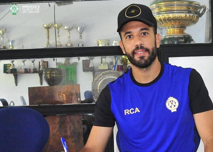 6FEAEB9D-E82B-4F3A-A66C-55AB98F102E8