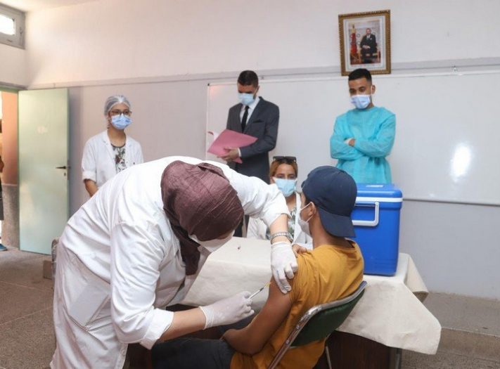 vaccin-eleves-800-3_1630844700-711x525