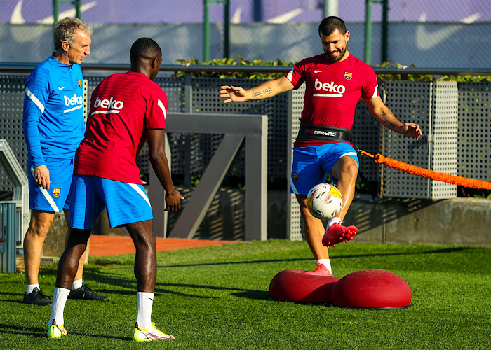 148DB4AA-E1E9-429E-BB30-56BD121B0EF0