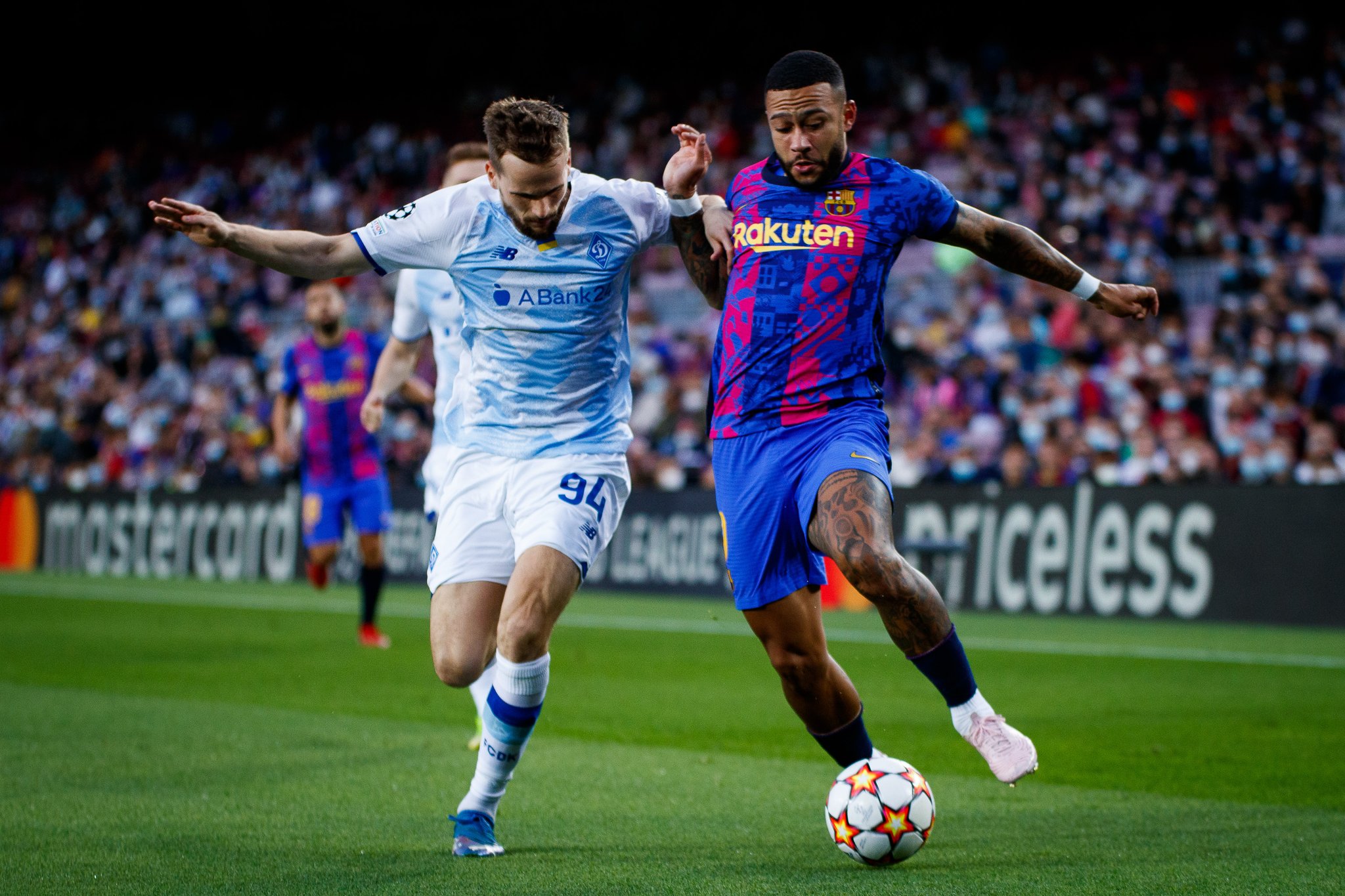 32AE36E4-8355-4D33-98C7-410652B67CAC