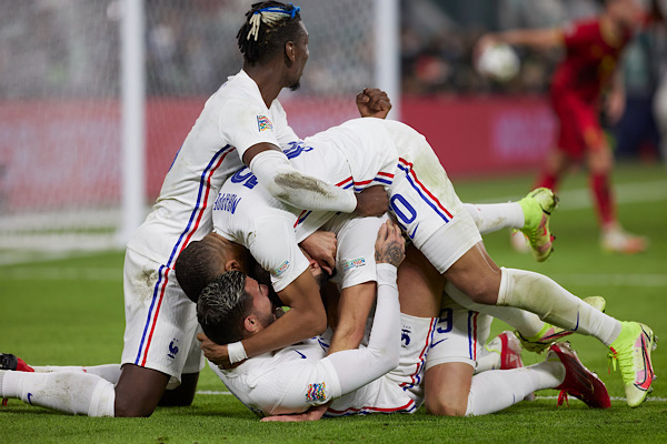 4B27A84E-6E8B-4903-A4C6-2AC04B0CE62F