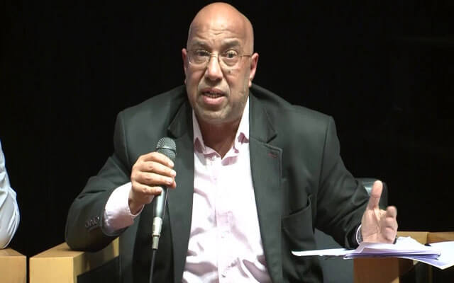 C267671B-369A-4A5B-AECE-1112314CDE73