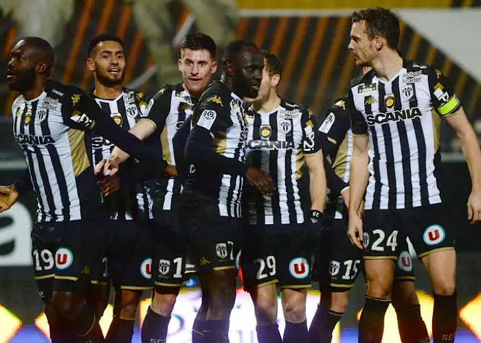 D41B1612-C182-4368-A8C6-87B99FE9E221