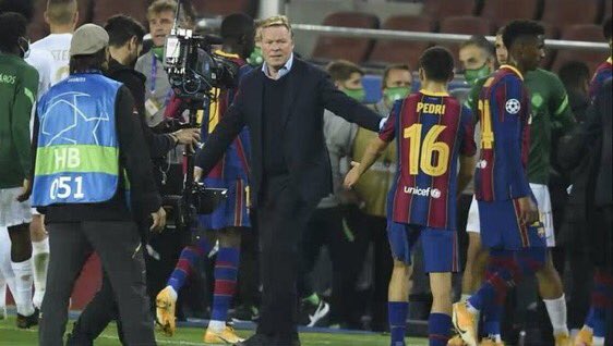 E8692F78-22E9-471C-85F7-11897F382C30