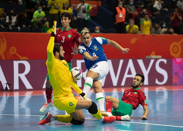 E9AD0AD1-BF0E-4624-9B30-4934D0D402BF