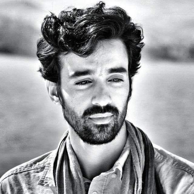 2924D4DF-7906-4A50-ABCC-738AC45B55EA